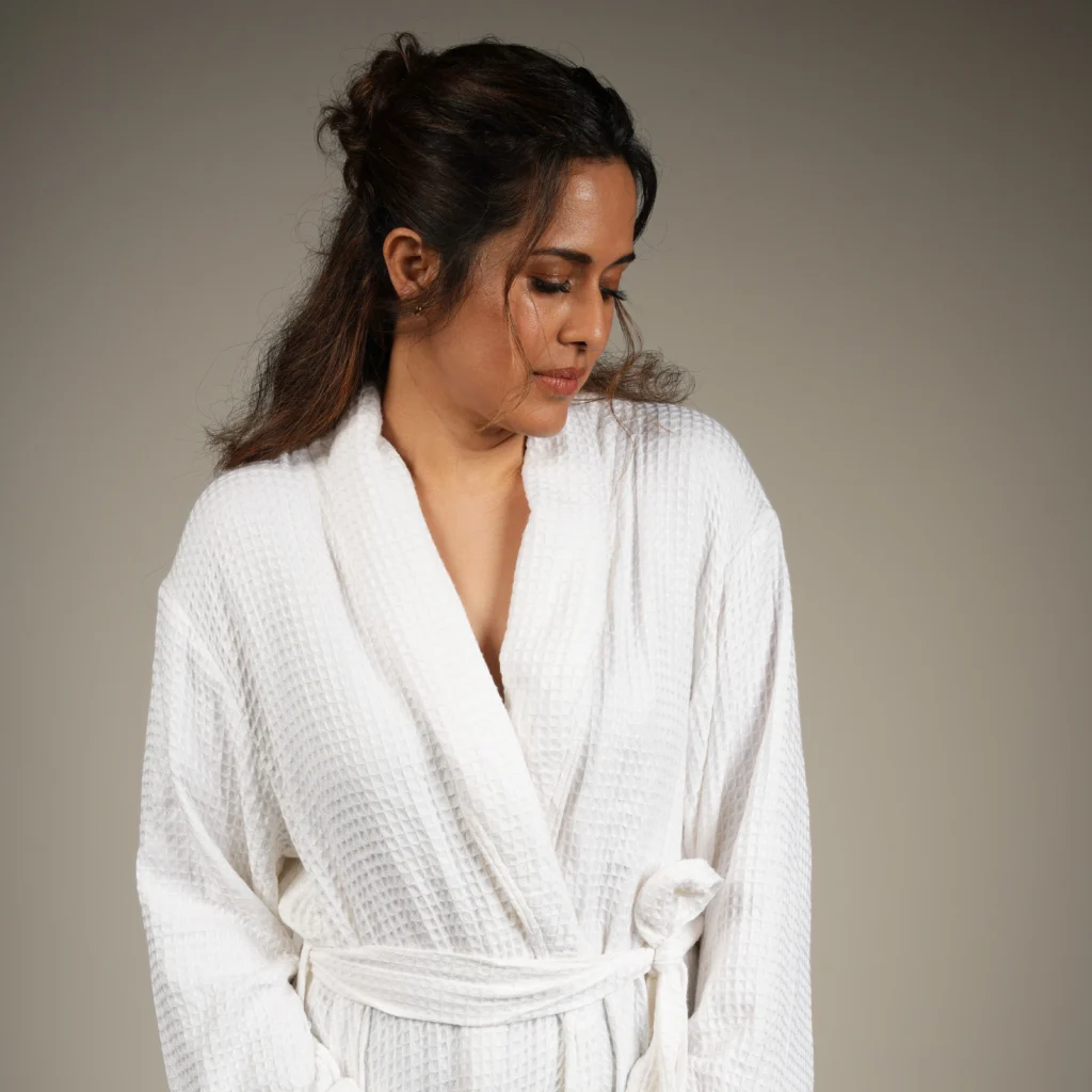 Natural bamboo bathrobe