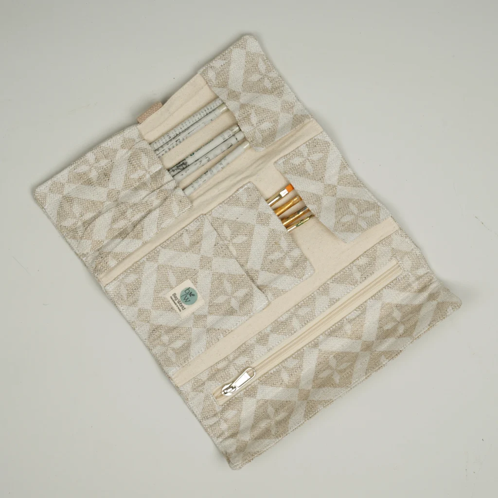 HEMP ROLL UP POUCH